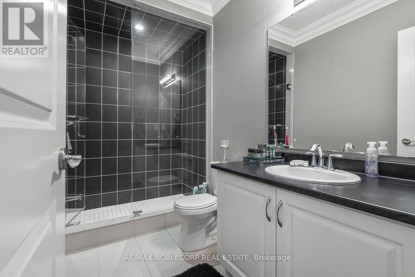 48 Nave Street, Vaughan, Ontario  L4H 4K5 - Photo 35 - N13860992