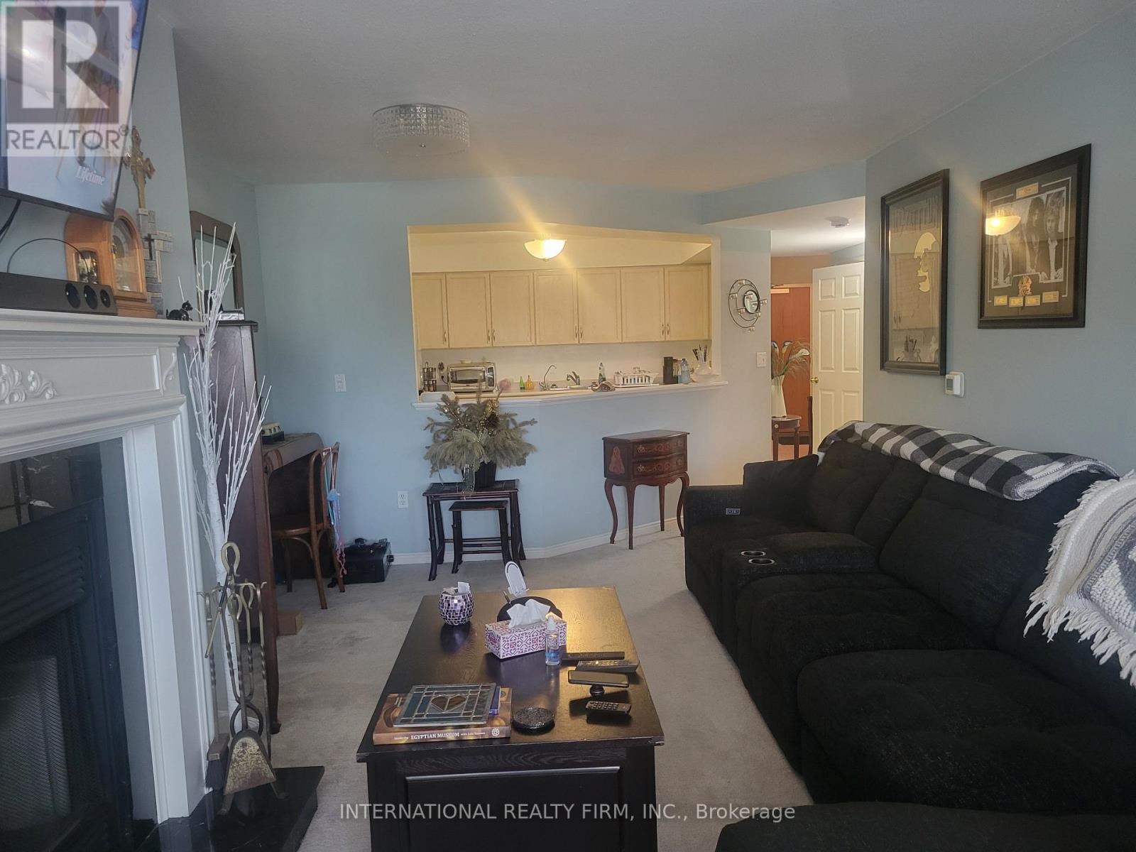310 - 85 Wellington Street W, Aurora, Ontario  L4G 2P2 - Photo 6 - N13860996
