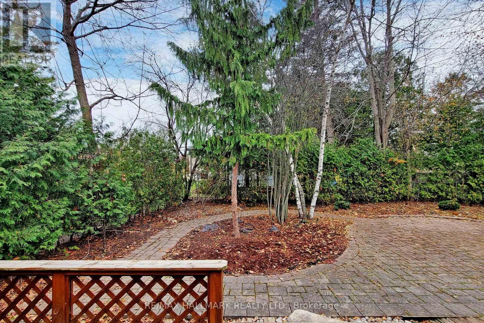 16 Knowles Crescent, Aurora, Ontario  L4G 1Z7 - Photo 22 - N13861002