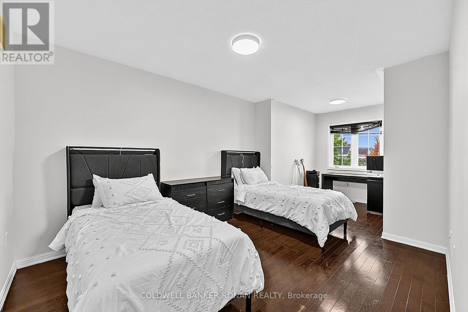 76 John W Taylor Avenue, New Tecumseth, Ontario  L9R 0C9 - Photo 31 - N13861148