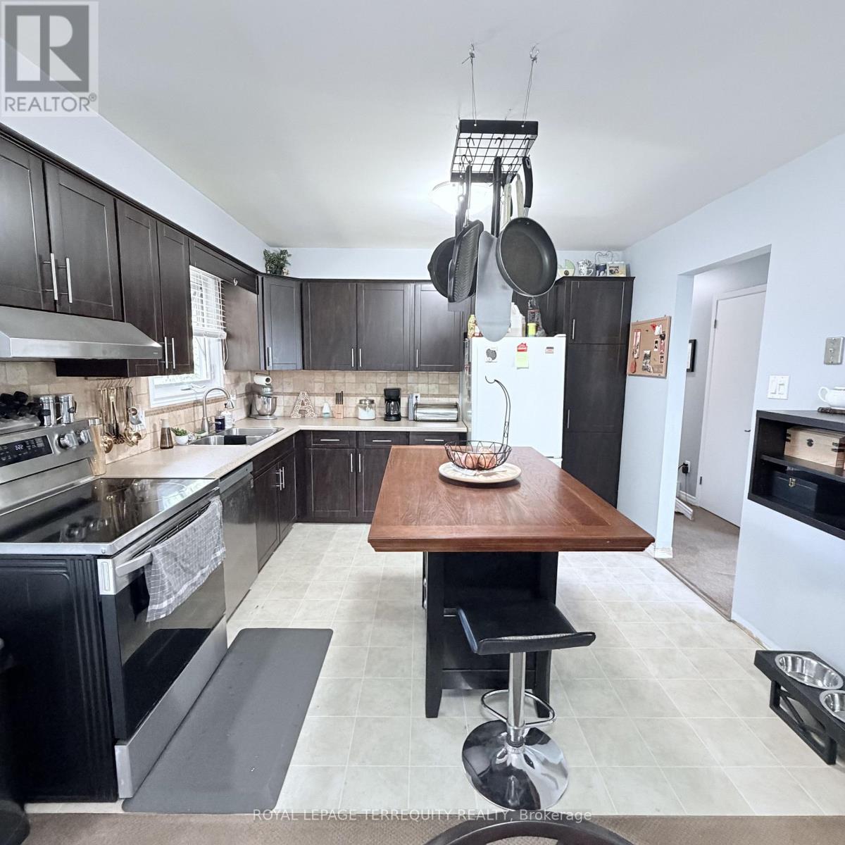 1092 Old Barrie Road W, Oro-Medonte (Edgar), Ontario  L0L 2L0 - Photo 5 - S13860930
