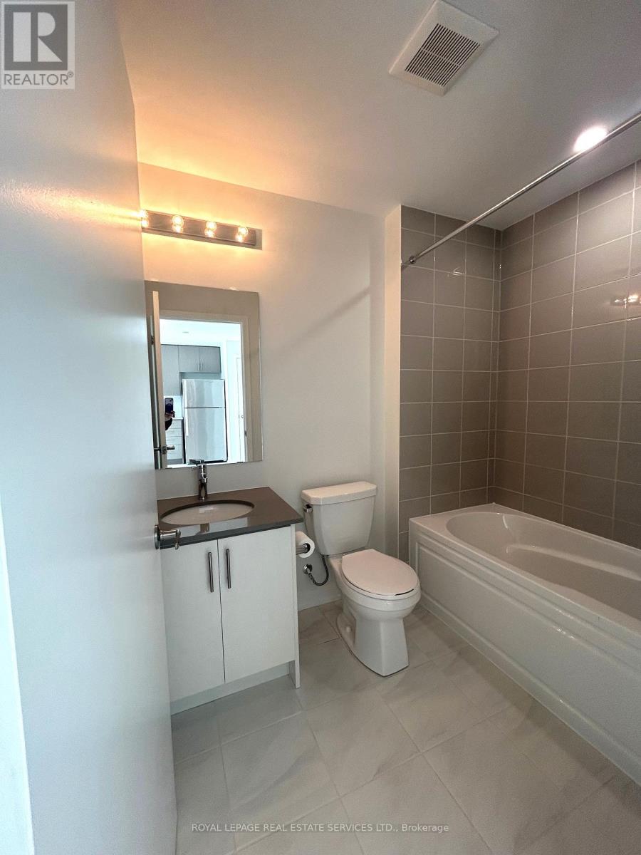 417 - 3401 Ridgeway Drive E, Mississauga (Erin Mills), Ontario  L5L 0B9 - Photo 18 - W13861078