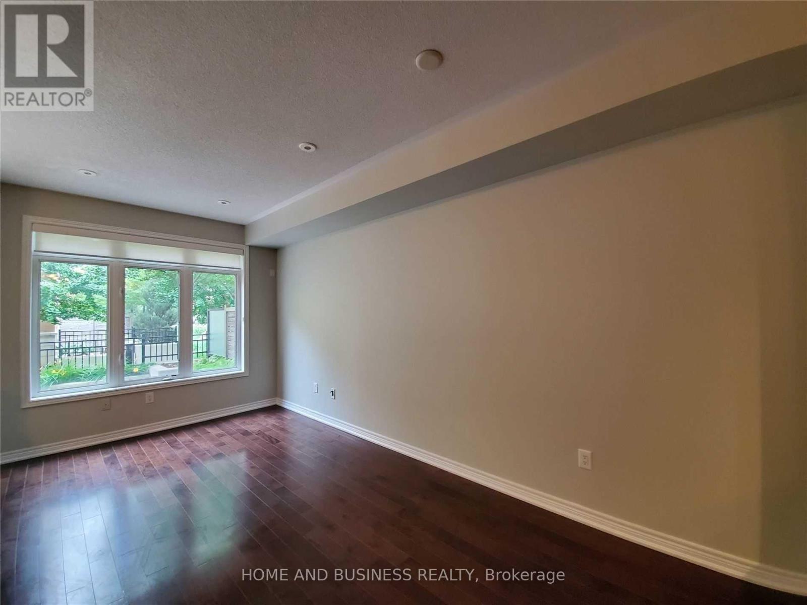 107 - 383 Prince Of Wales Drive, Mississauga, Ontario  L5B 0C6 - Photo 6 - W13861098