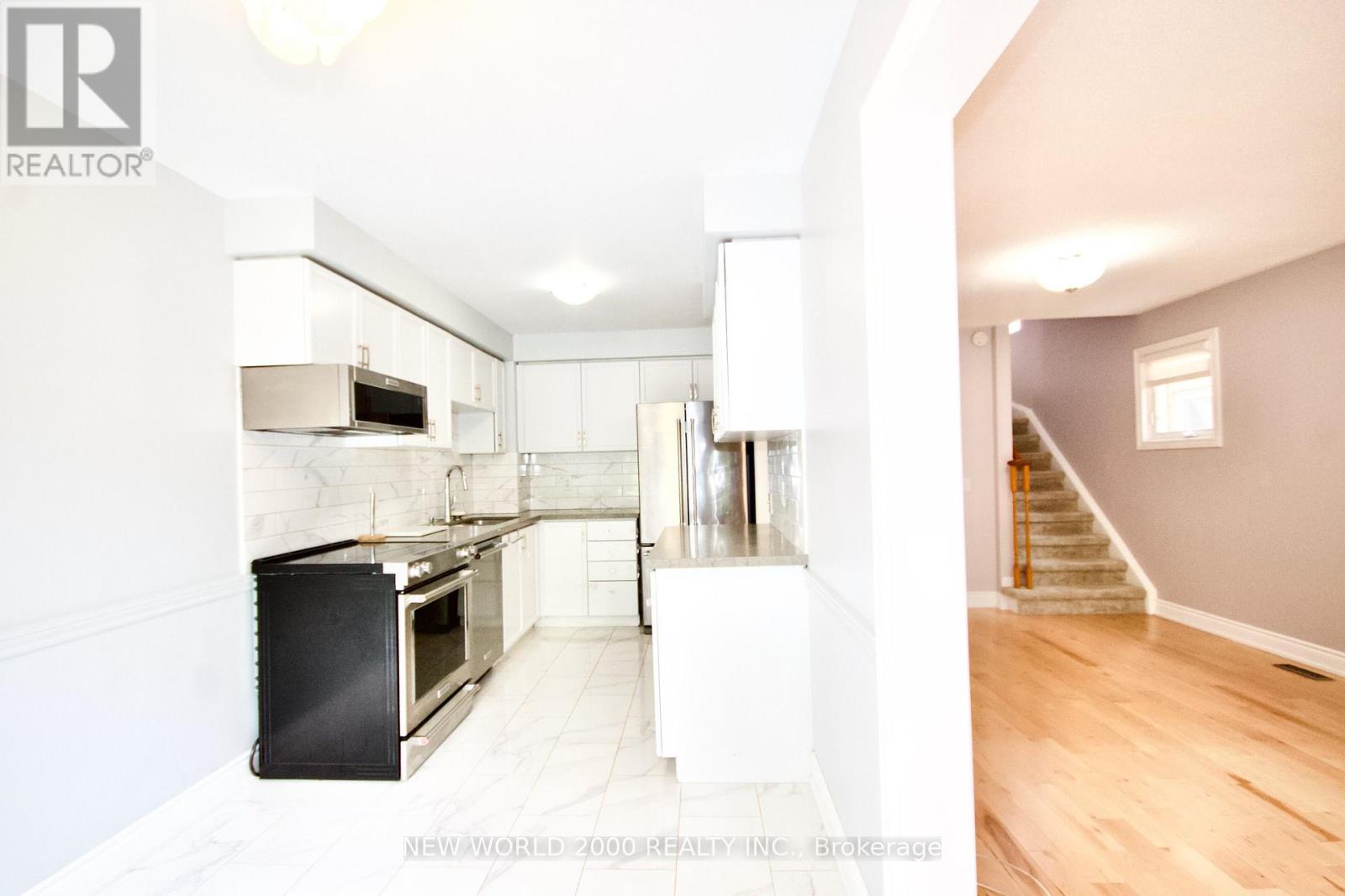 2419 Susquehanna Court, Oakville, Ontario L6H 5Y8 - Photo 12 - W13861114