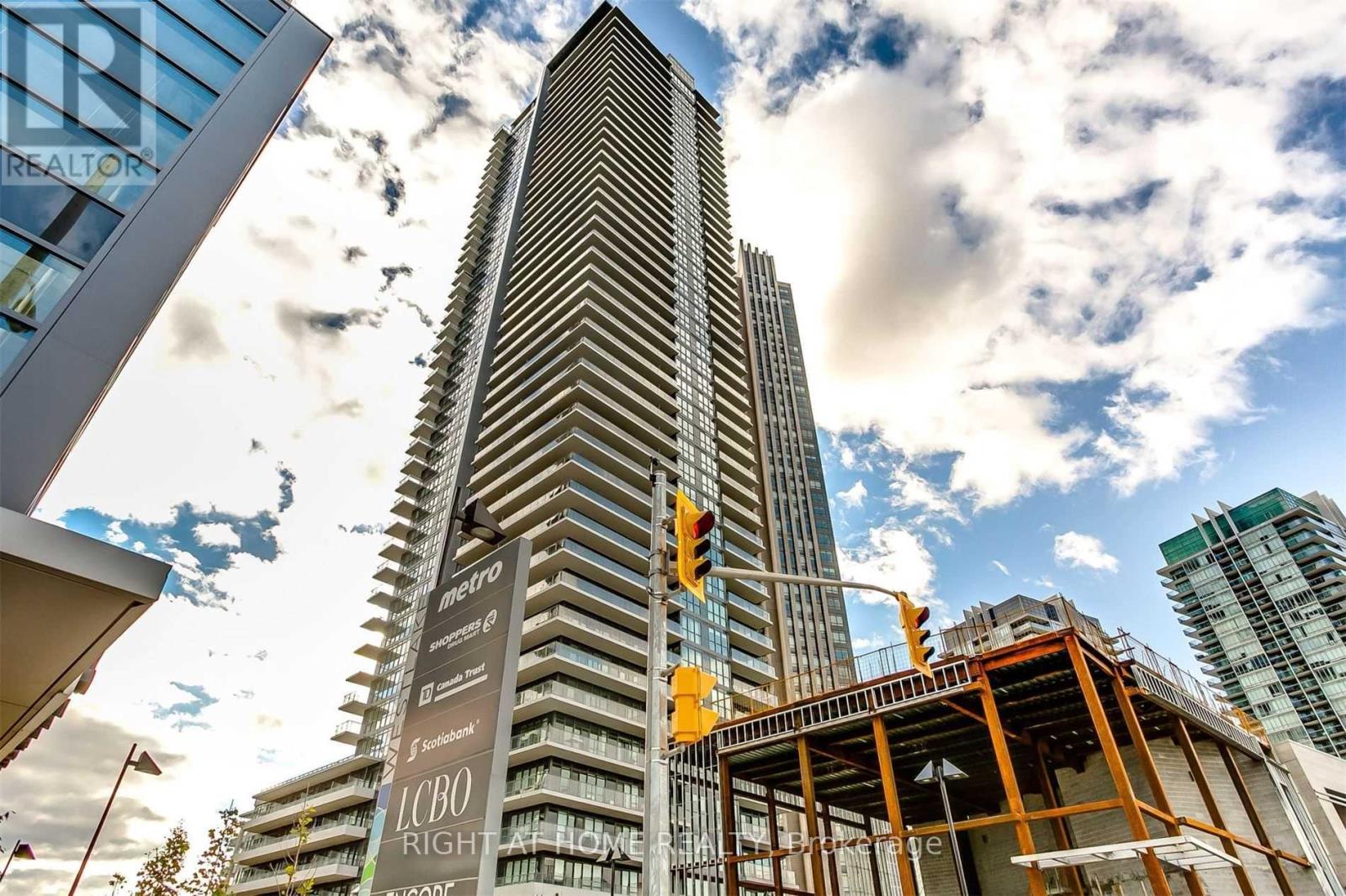 2501 - 10 Park Lawn Road, Toronto, Ontario  M8Y 3H8 - Photo 4 - W13861158