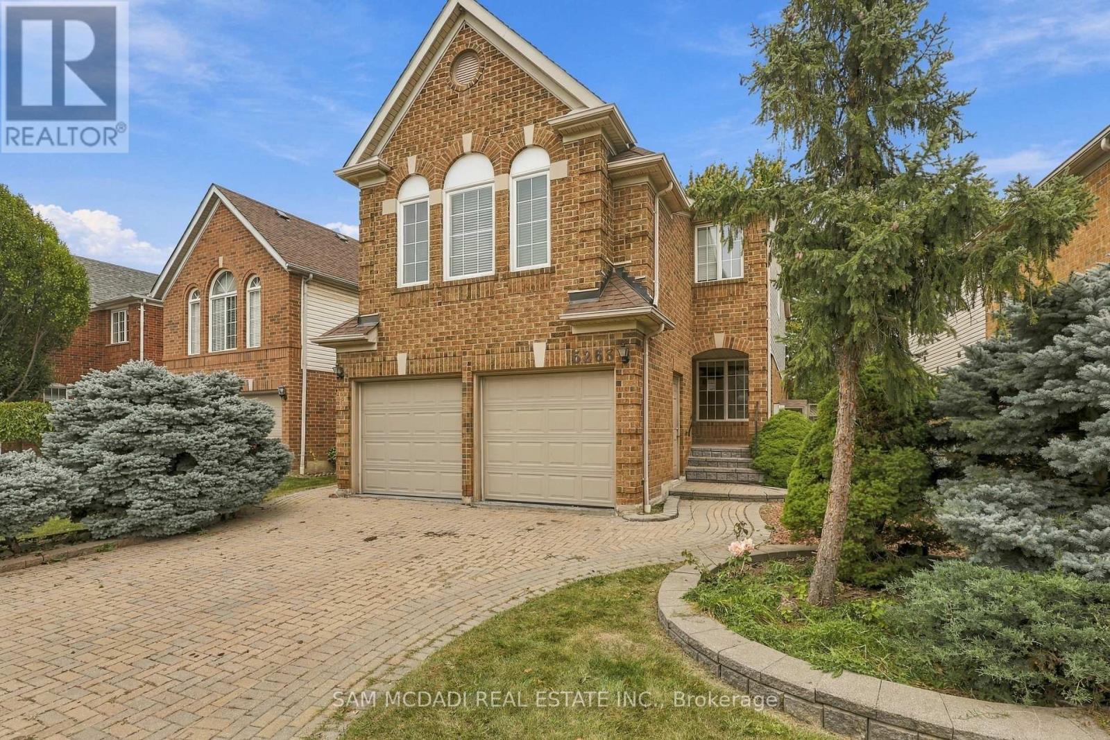 5263 Russell View Road, Mississauga, Ontario  L5M 5W1 - Photo 2 - W13861186