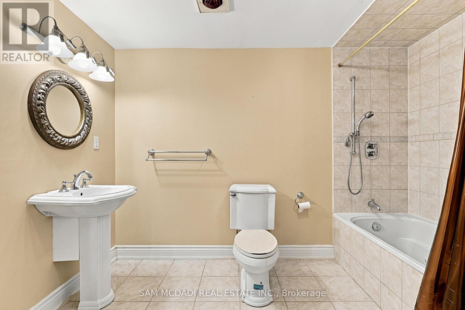 5263 Russell View Road, Mississauga, Ontario  L5M 5W1 - Photo 42 - W13861186