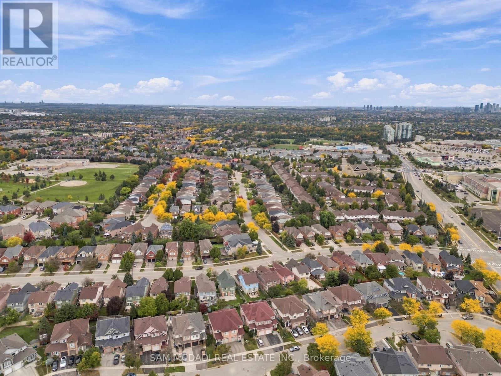 5263 Russell View Road, Mississauga, Ontario  L5M 5W1 - Photo 47 - W13861186