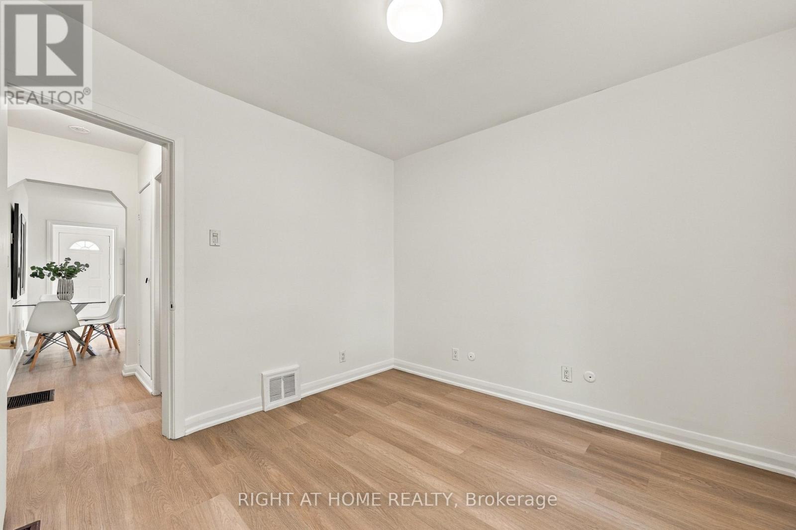 22 Katherine Road, Toronto, Ontario  M3K 1H9 - Photo 23 - W13861214