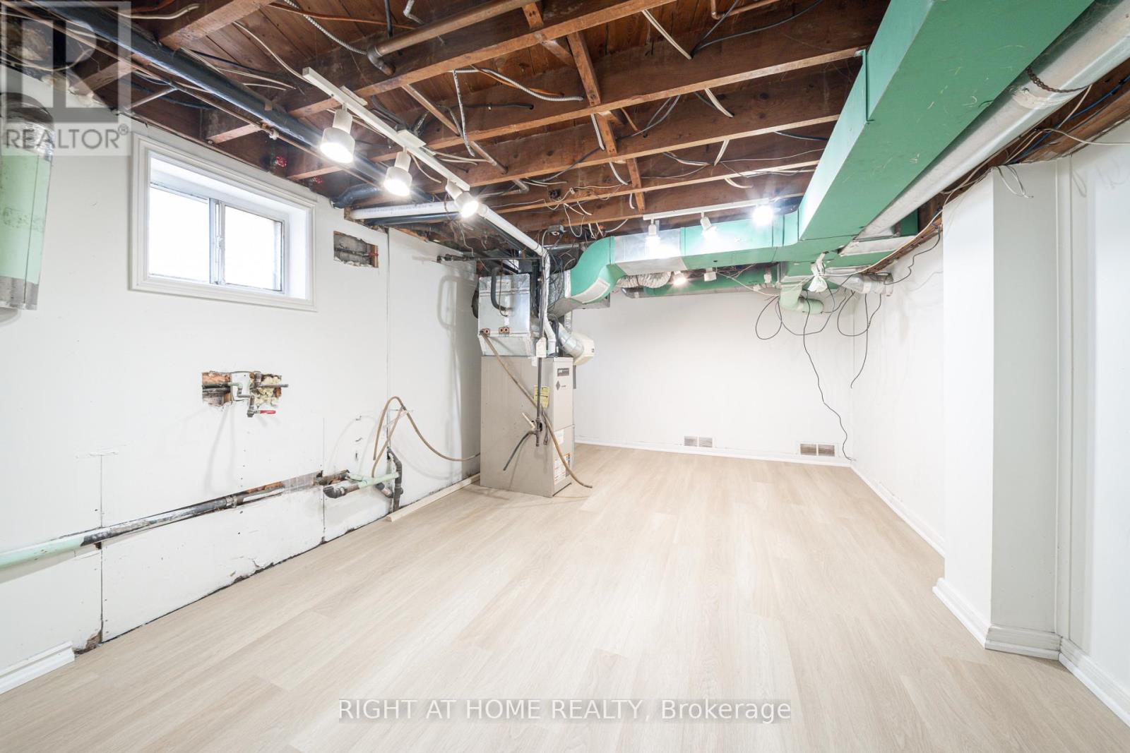22 Katherine Road, Toronto, Ontario  M3K 1H9 - Photo 36 - W13861214