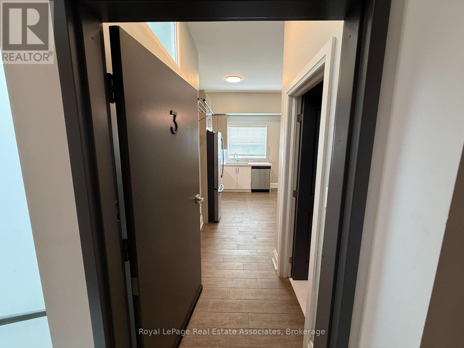 3 - 2548 EGLINTON AVENUE W
