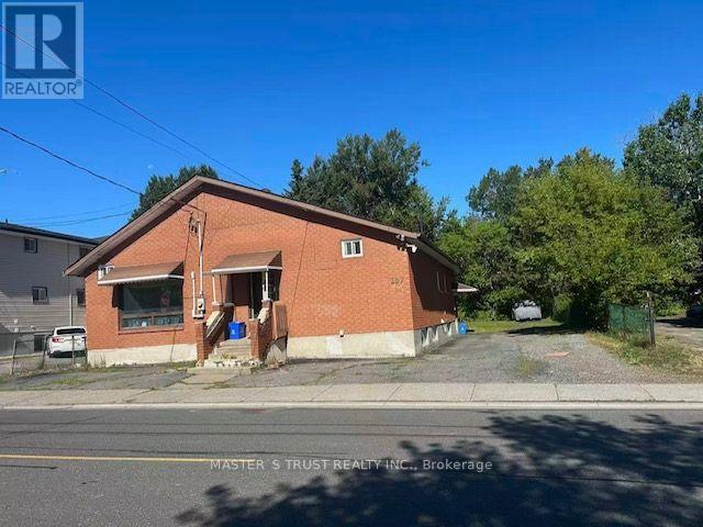 257 LESLIE STREET, Greater Sudbury, Ontario