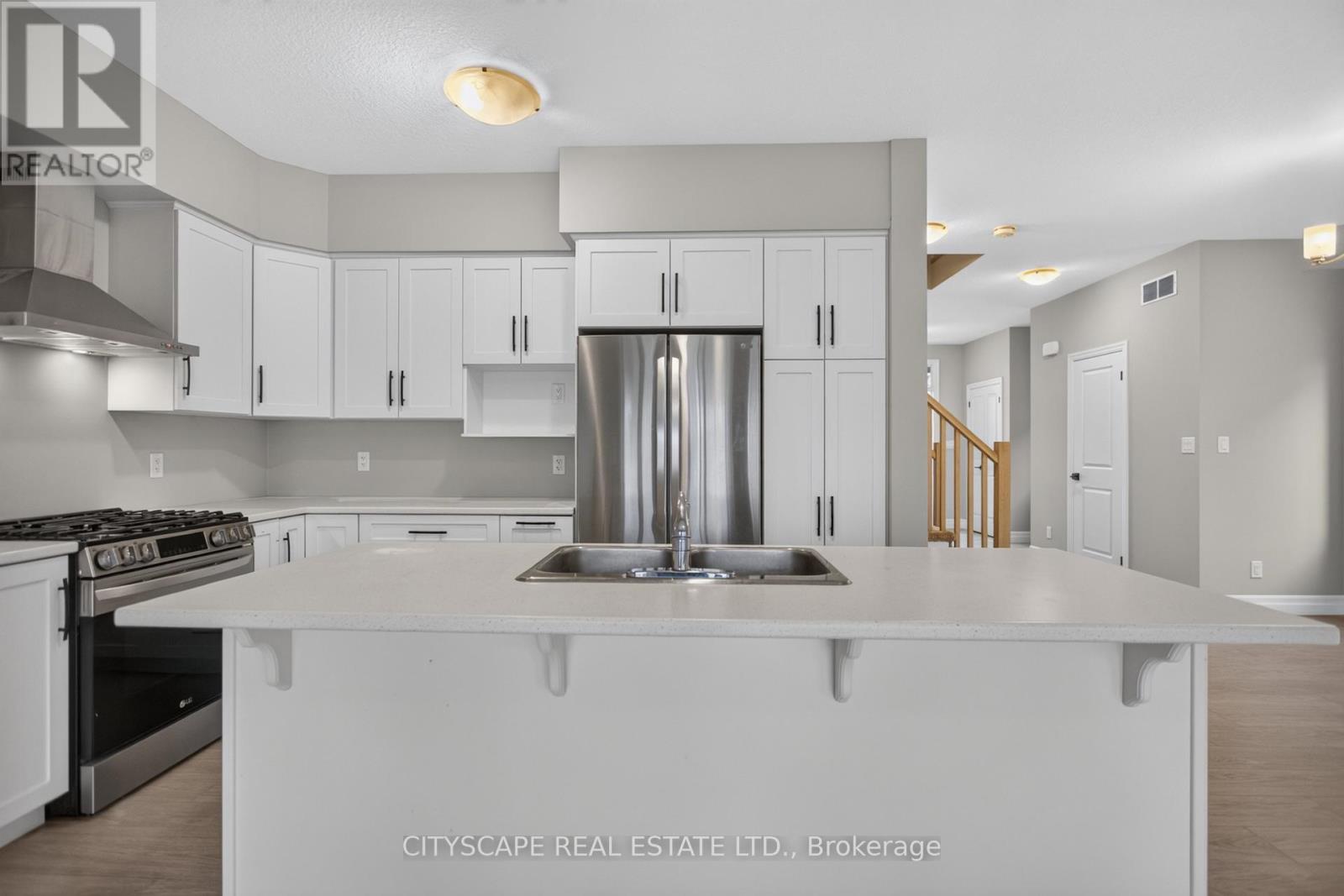 68 Davidson Drive W, Stratford, Ontario  N5A 0J5 - Photo 8 - X13861026