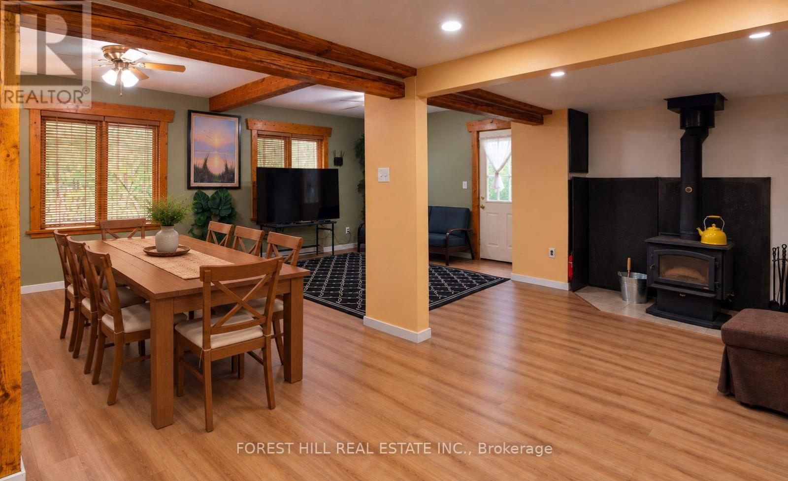 240 Britannia Road, Huntsville, Ontario  P1H 2J3 - Photo 7 - X13861082