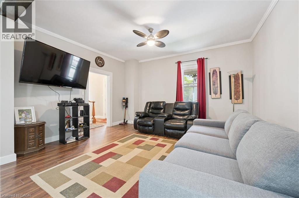 105 Snyder's Road W, Baden, Ontario  N3A 2M2 - Photo 4 - 40868459