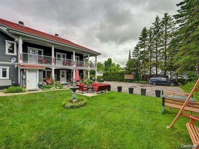 225Z-229Z Av. du Lac Saint-Donat Quebec Canada J0T2C0 5