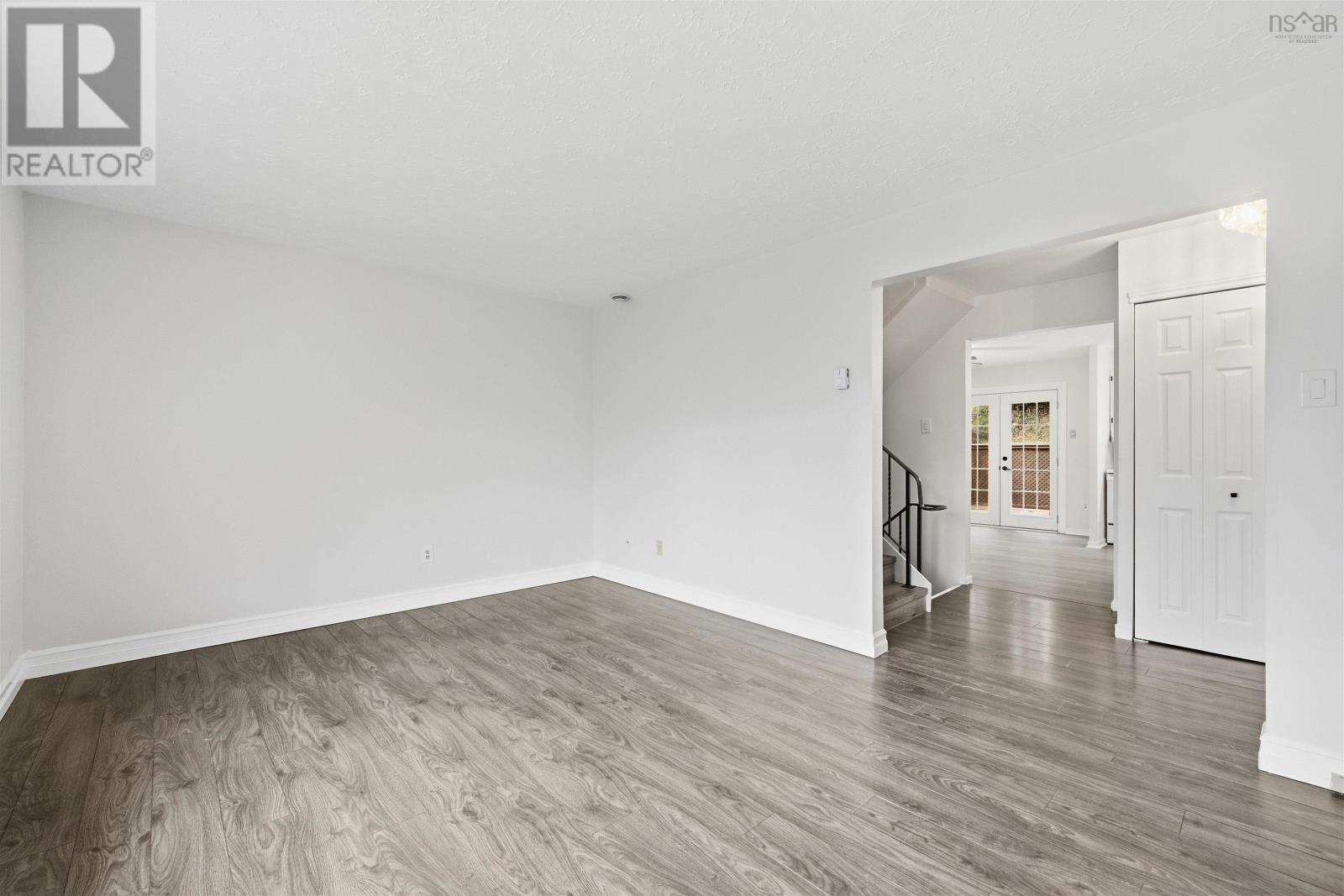 48 Regal Road, Dartmouth, Nova Scotia  B2W 4H6 - Photo 7 - 202625101