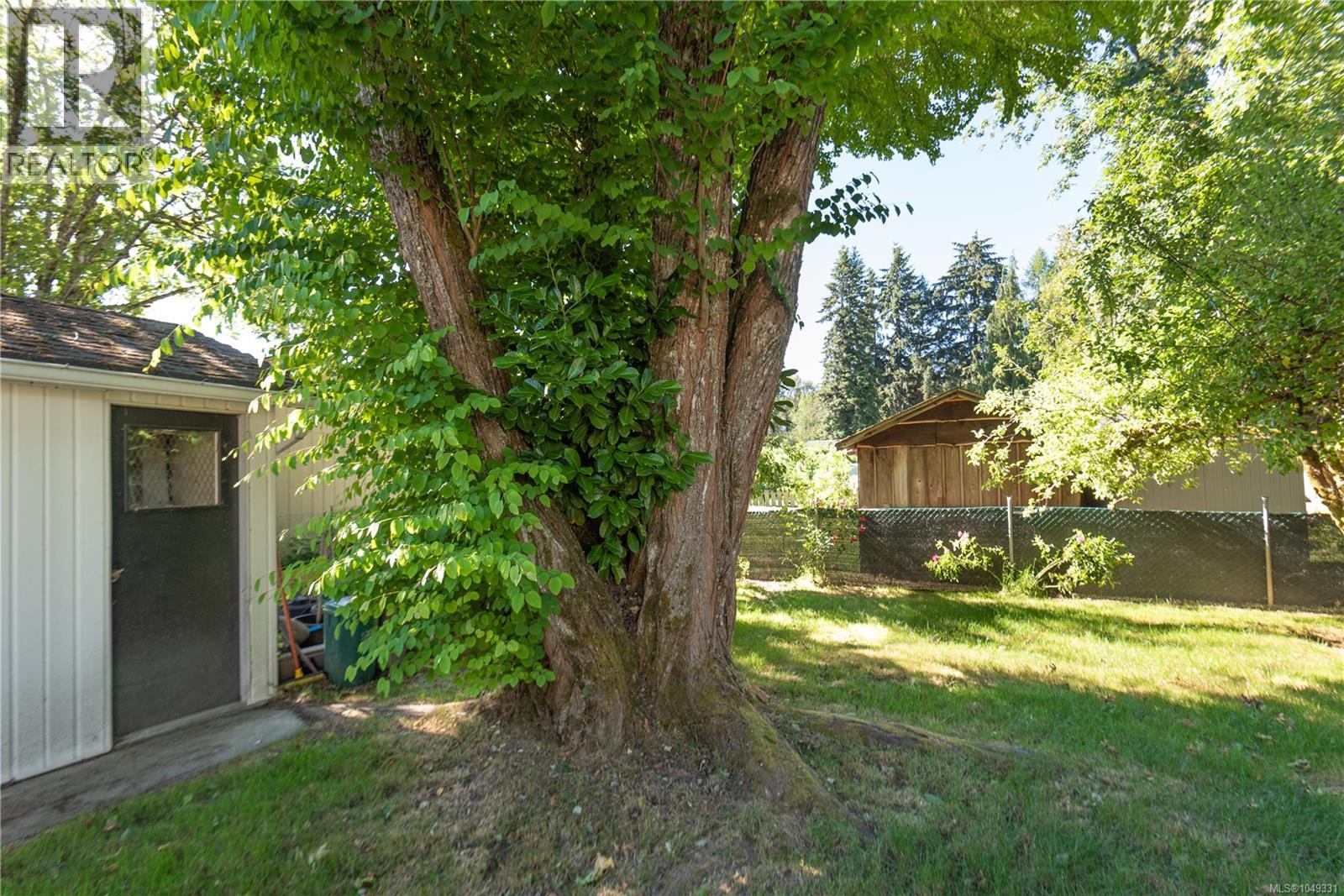 930 Wharncliffe Rd