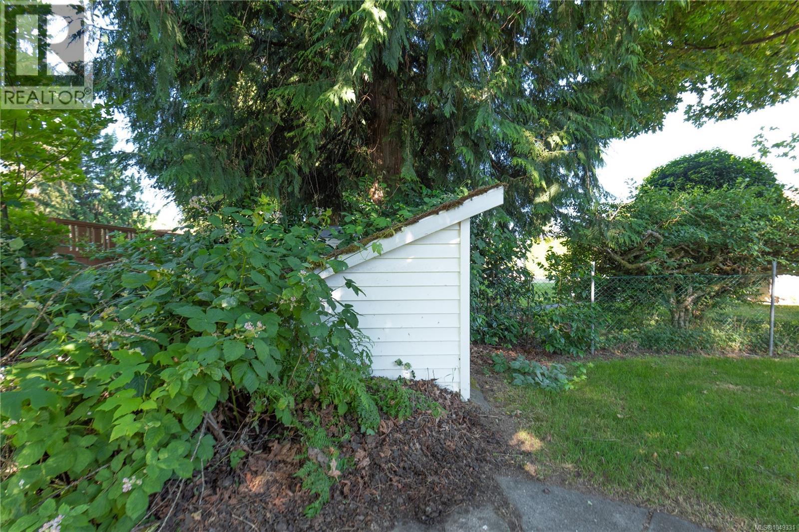 930 Wharncliffe Rd