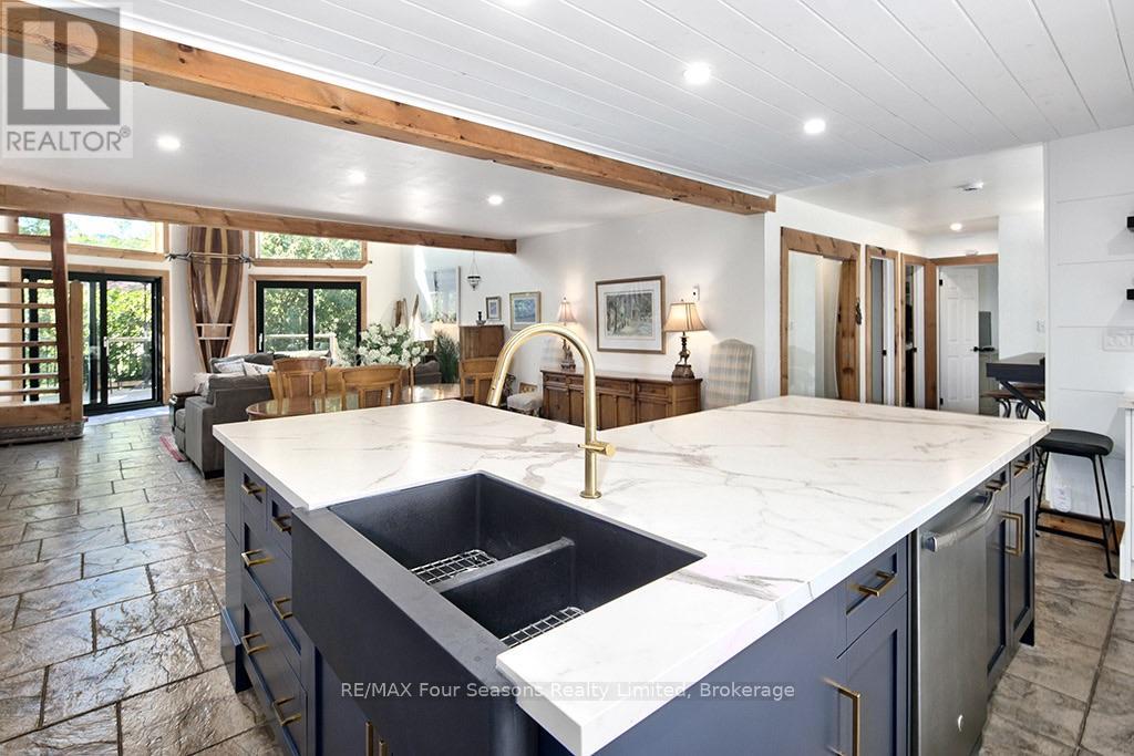 190 Lakeshore Road E, Blue Mountains, Ontario  L9Y 0M9 - Photo 15 - X13853958