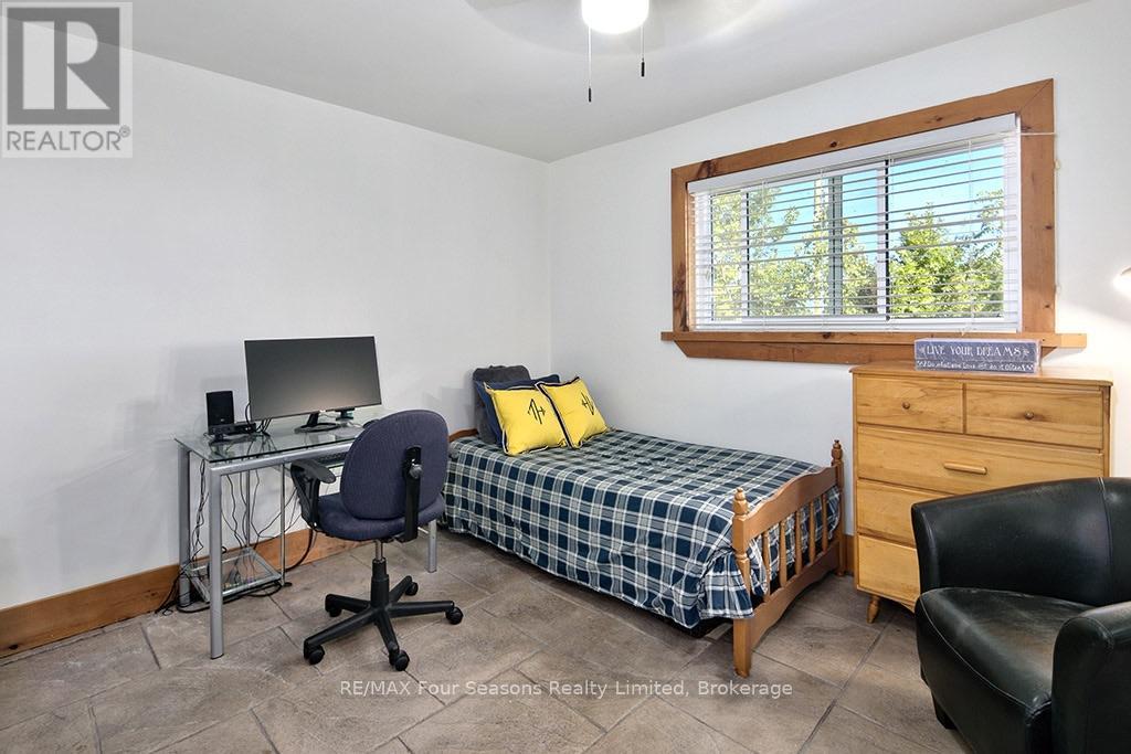 190 Lakeshore Road E, Blue Mountains, Ontario  L9Y 0M9 - Photo 39 - X13853958