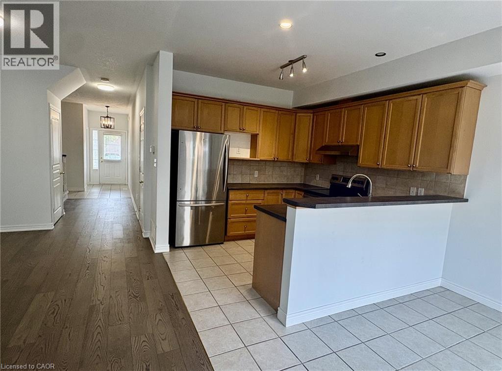 5325 Applegarth Drive, Burlington, Ontario  L7L 6V3 - Photo 9 - 40867817