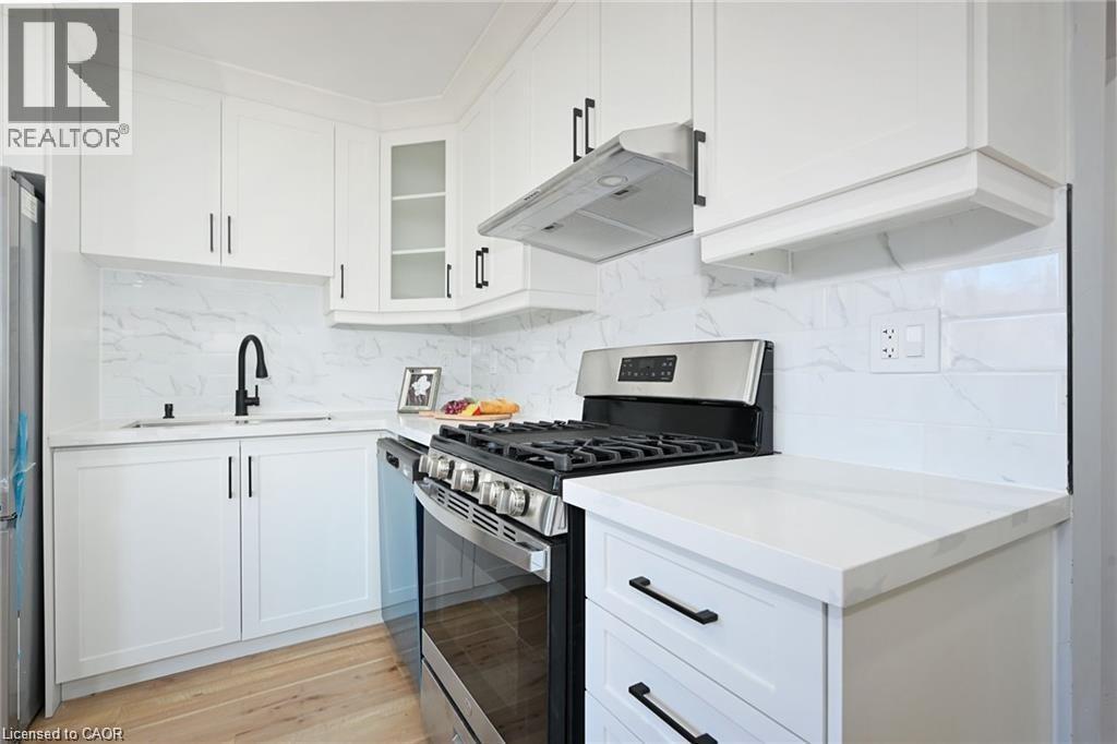 213 East 28th Street Unit# Upper, Hamilton, Ontario  L8V 3H9 - Photo 7 - 40868013