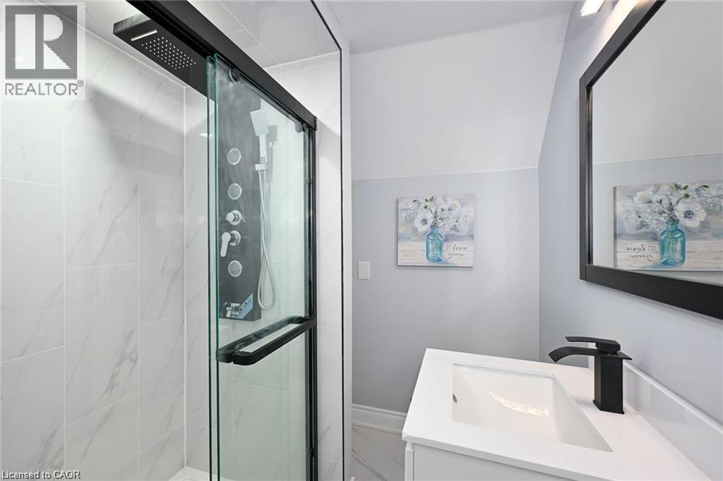 213 East 28th Street Unit# Upper, Hamilton, Ontario  L8V 3H9 - Photo 25 - 40868013