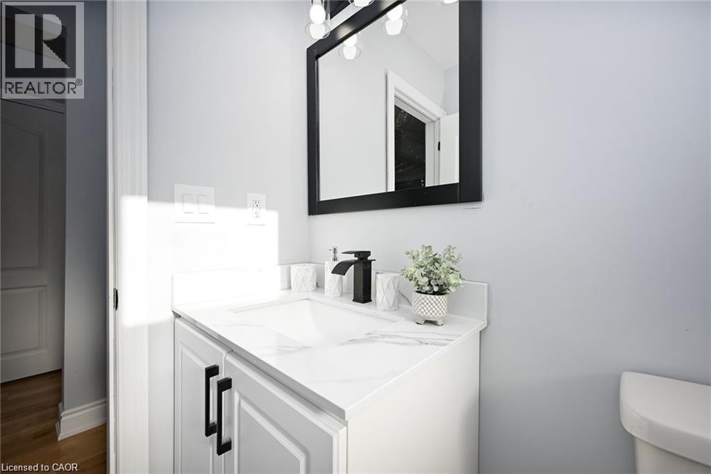 213 East 28th Street Unit# Upper, Hamilton, Ontario  L8V 3H9 - Photo 20 - 40868013