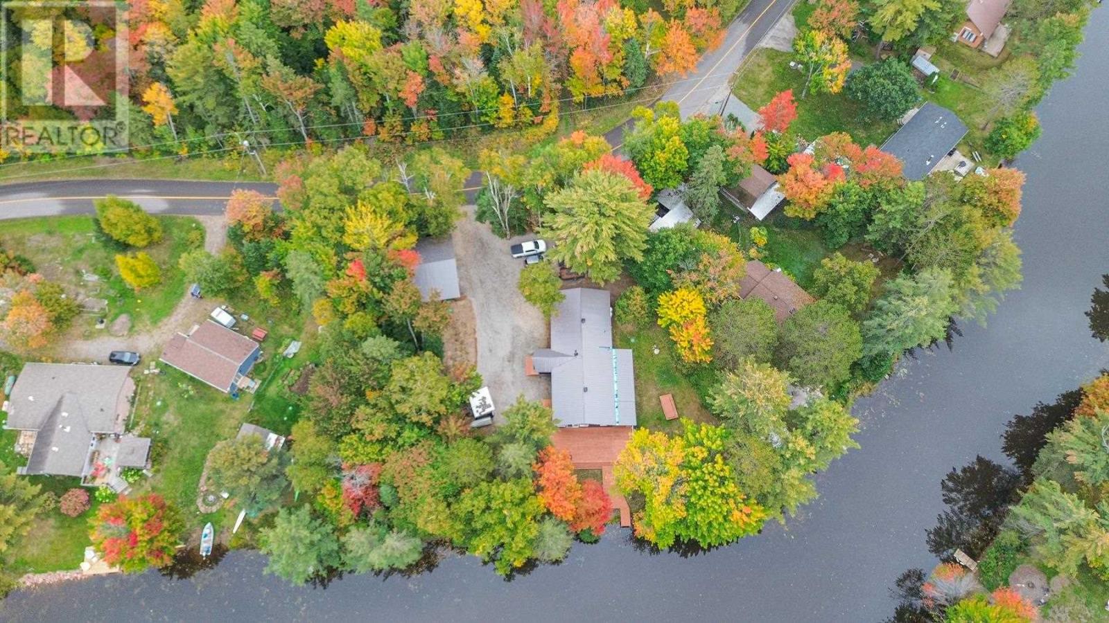 1602 Pineshores Rd, Goulais River, Ontario  P0S 1E0 - Photo 6 - SM262732