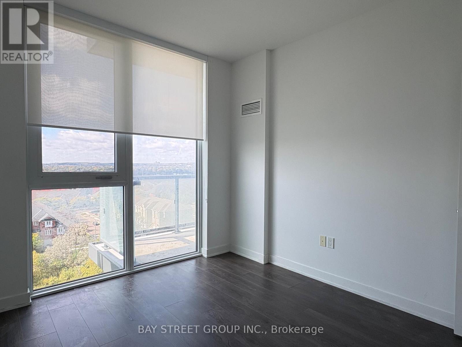 902 - 85 Oneida Crescent, Richmond Hill, Ontario  L4B 0H4 - Photo 13 - N13742566