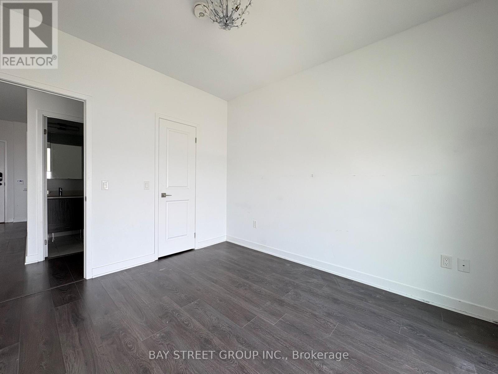 902 - 85 Oneida Crescent, Richmond Hill, Ontario  L4B 0H4 - Photo 14 - N13742566