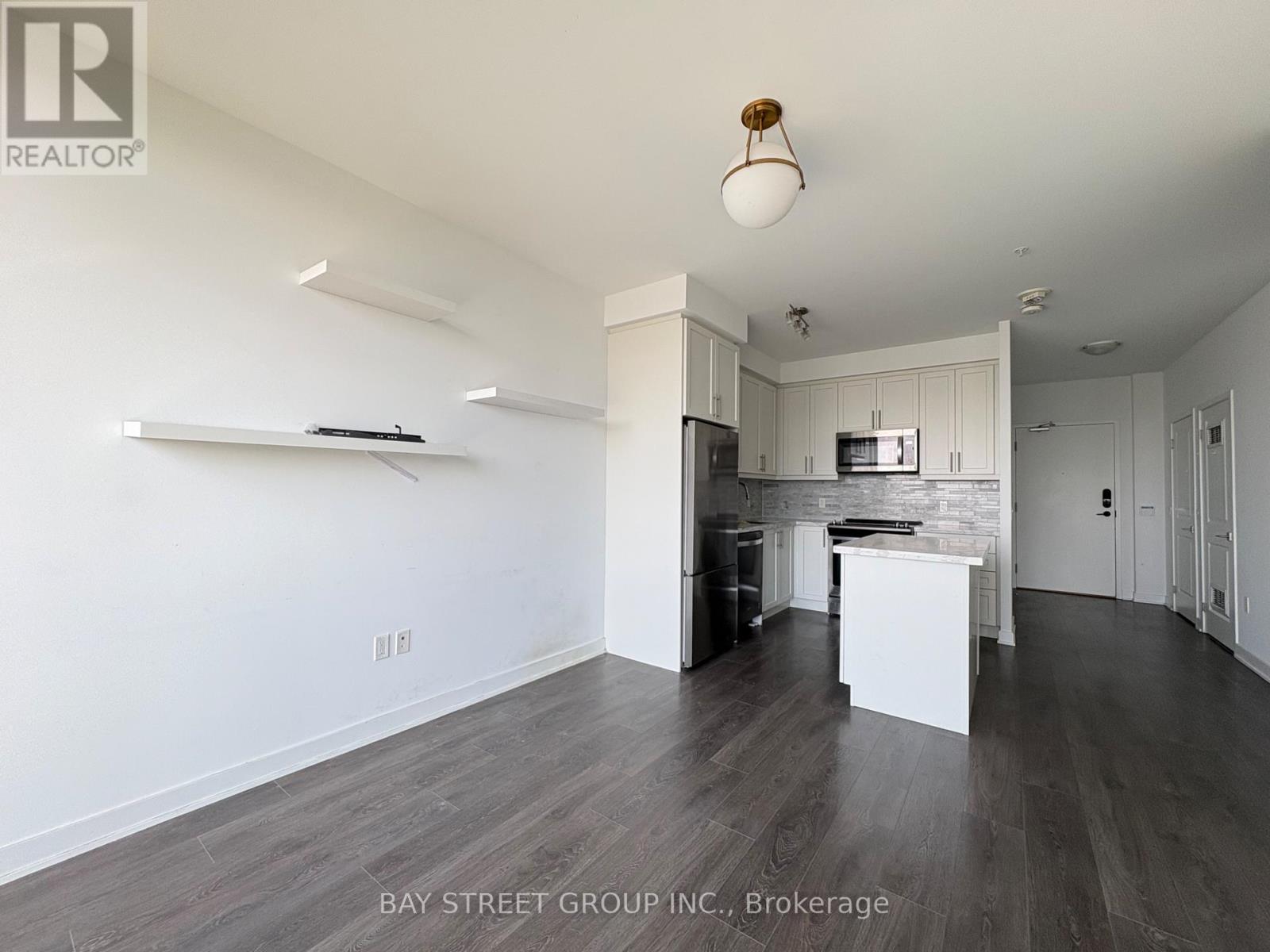 902 - 85 Oneida Crescent, Richmond Hill, Ontario  L4B 0H4 - Photo 5 - N13742566