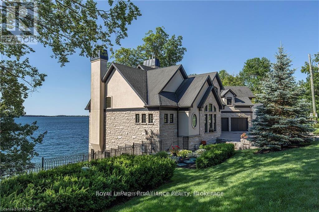 1618 St Lawrence Avenue, Kingston, Ontario  K7L 4V1 - Photo 4 - X13861286