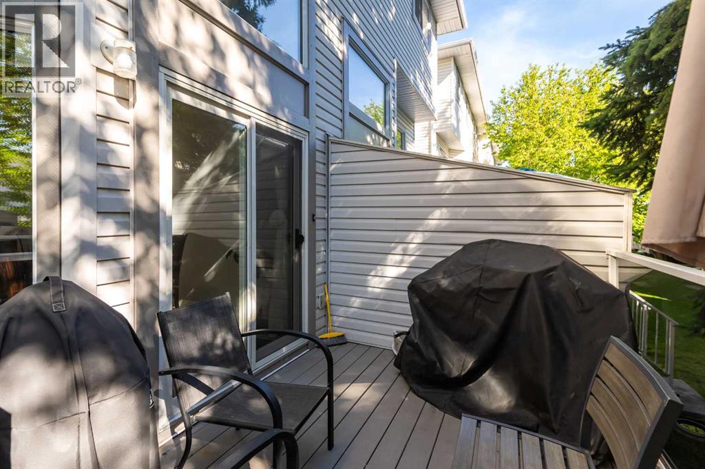 12 Kingsland Villas SW, Calgary, Alberta  T2V 5J9 - Photo 26 - A2340347