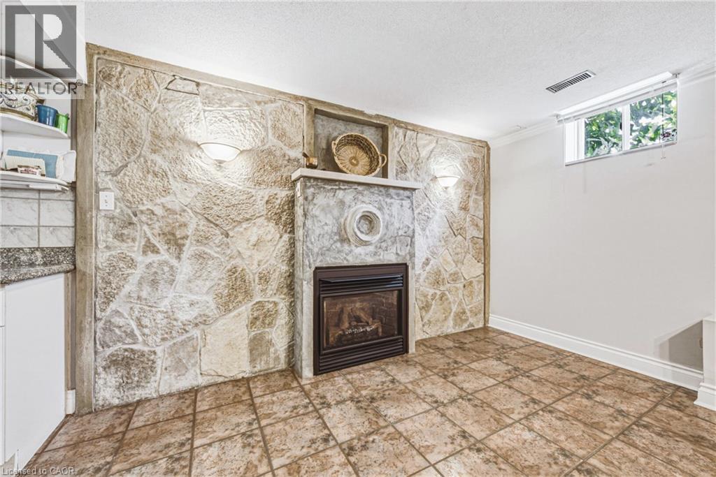 90 Fairington Crescent, Hamilton, Ontario  L8E 3N4 - Photo 34 - 40868917