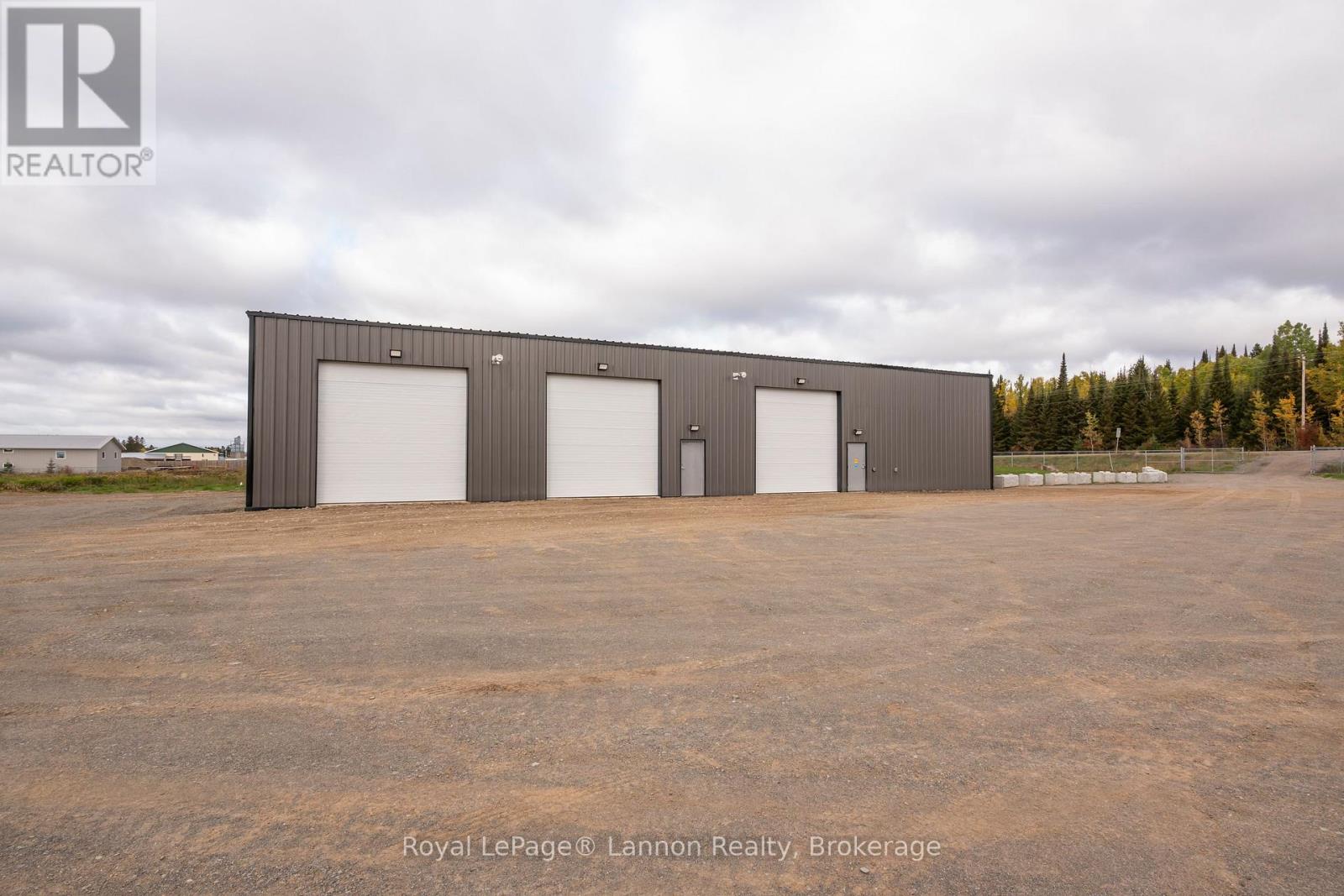 32 Wideman Drive, Oliver Paipoonge, Ontario  P0T 2G0 - Photo 2 - X13861254