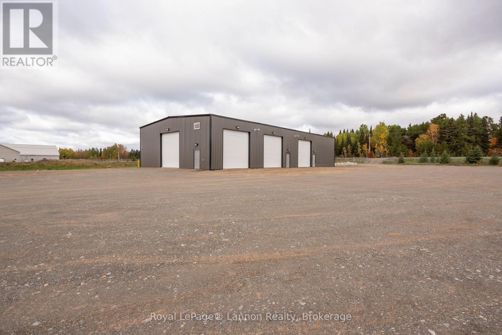 32 Wideman Drive, Oliver Paipoonge, Ontario  P0T 2G0 - Photo 3 - X13861254