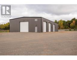 32 WIDEMAN DRIVE, Oliver Paipoonge, Ontario