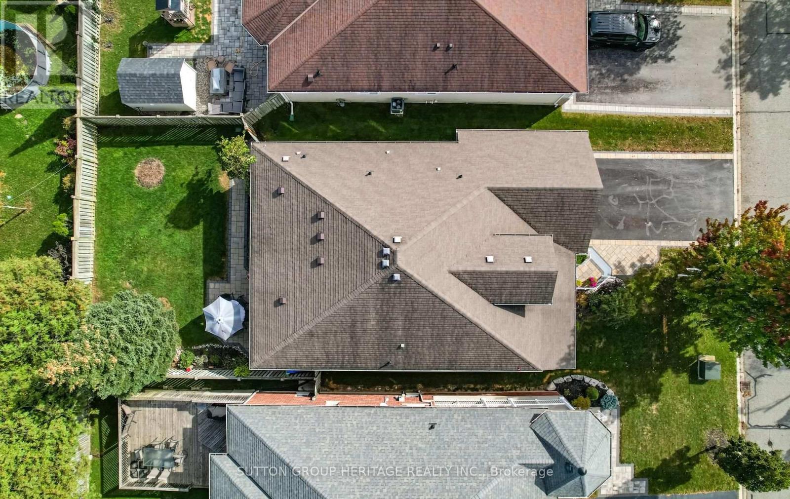 35 Kimberly Drive, Whitby, Ontario  L1M 1K5 - Photo 33 - E13861330