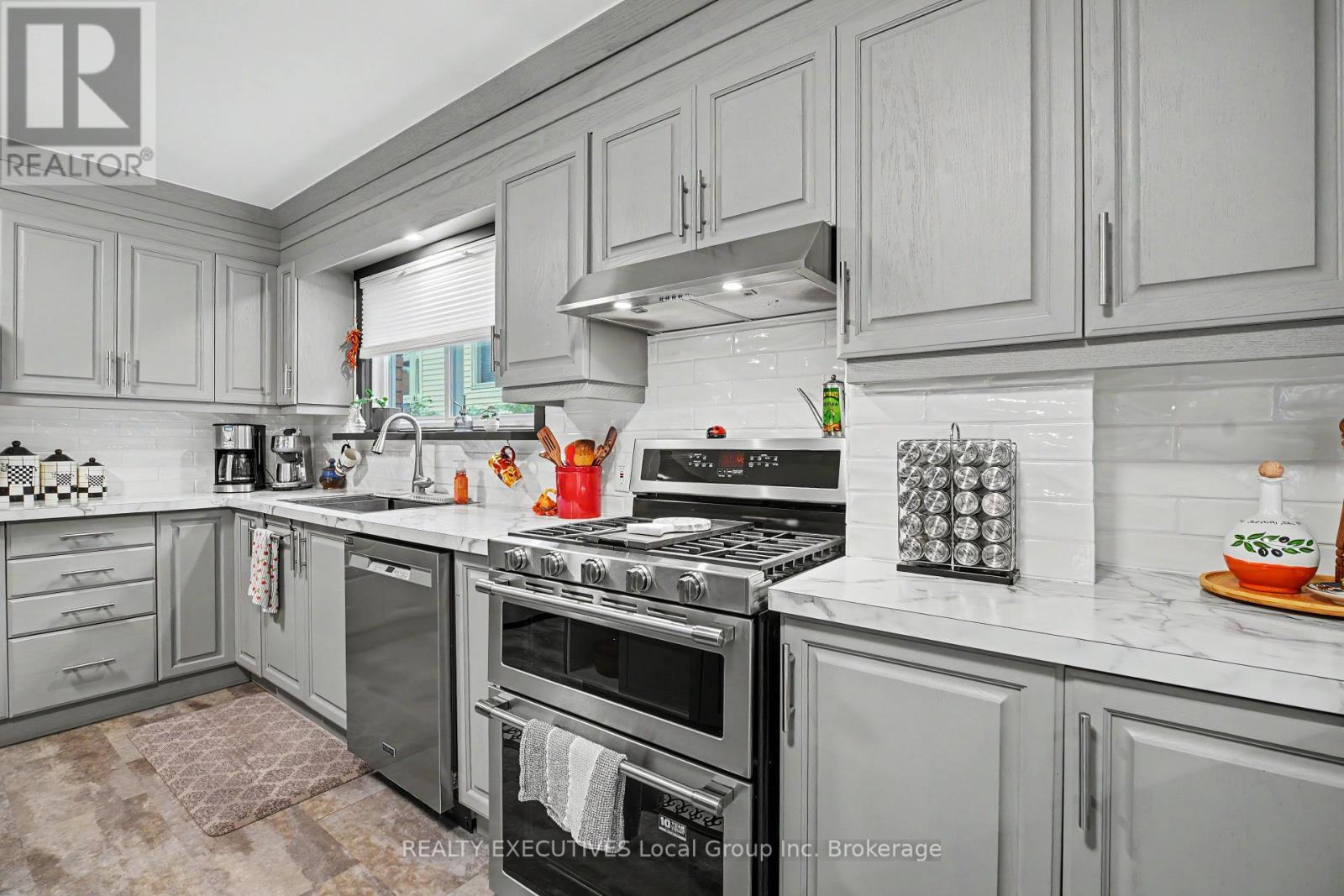856 Jane Street, North Bay, Ontario  P1B 3H5 - Photo 2 - X13861360