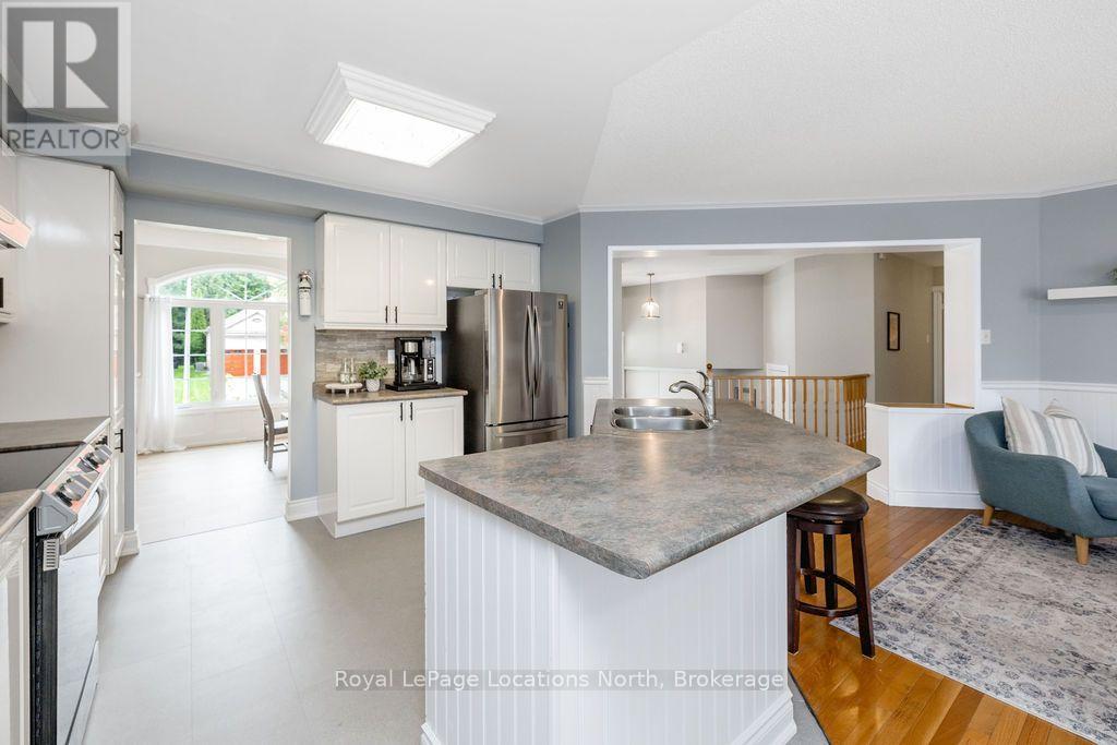 45 Bush Crescent, Wasaga Beach, Ontario  L9Z 1N1 - Photo 8 - S13861260