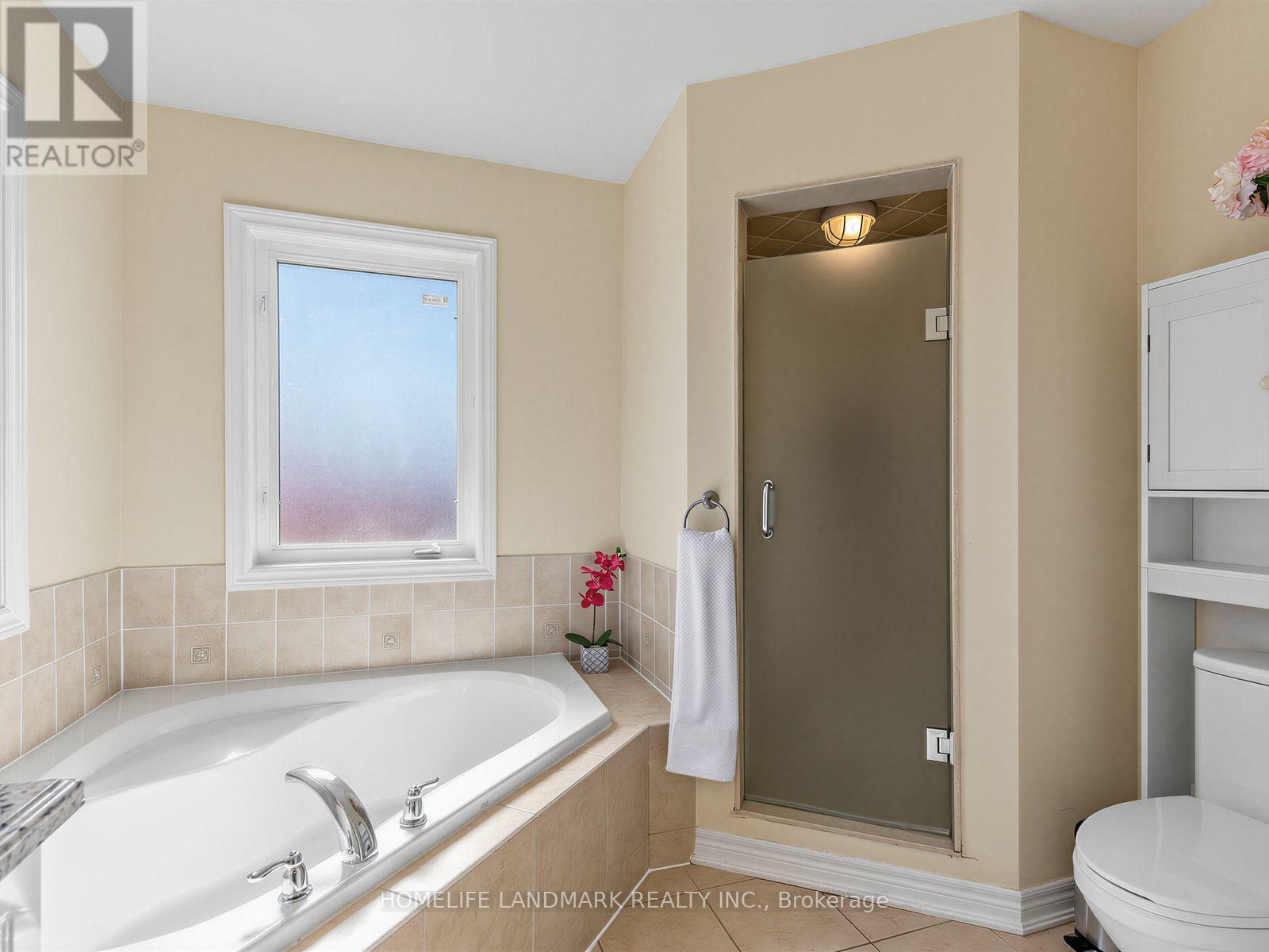 72 Vandervoort Drive, Richmond Hill, Ontario  L4E 0C7 - Photo 23 - N13861282