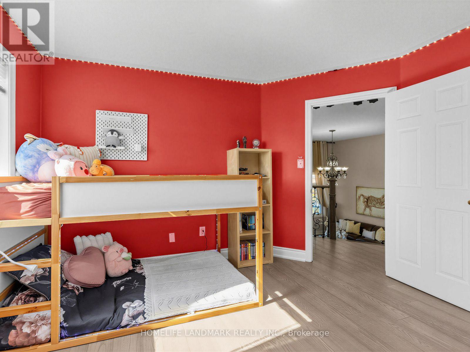 72 Vandervoort Drive, Richmond Hill, Ontario  L4E 0C7 - Photo 25 - N13861282