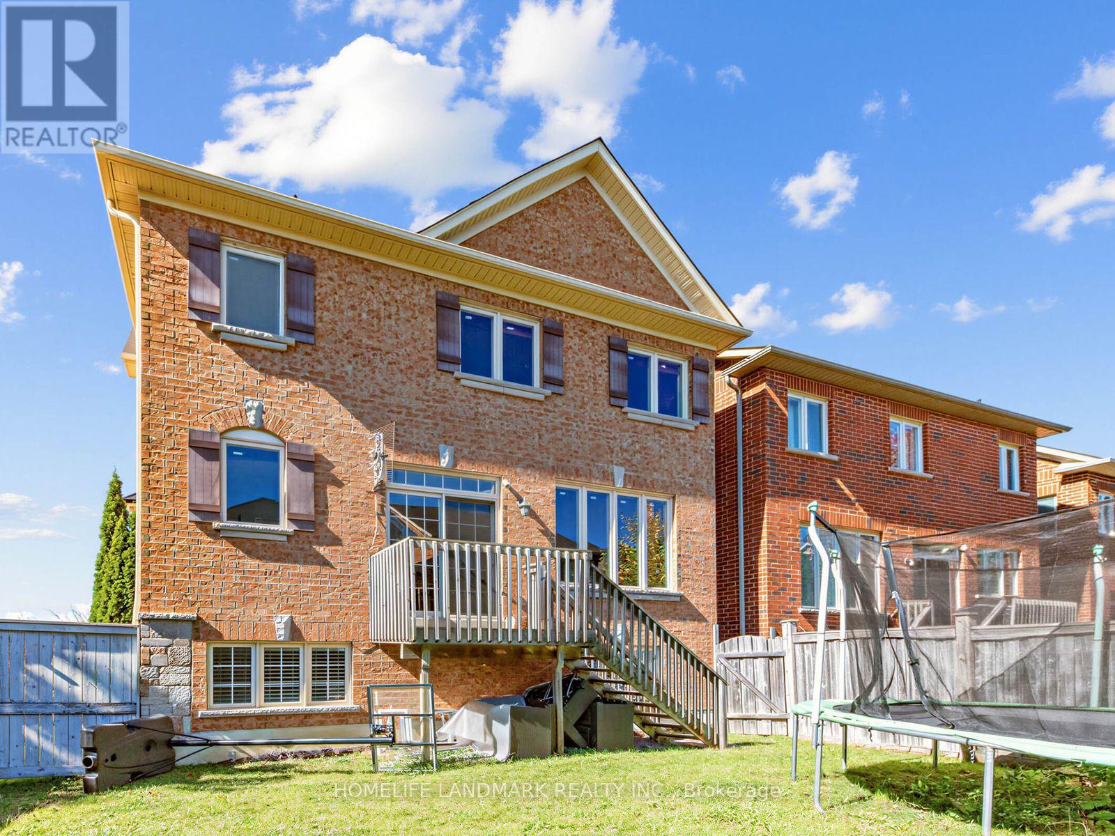 72 Vandervoort Drive, Richmond Hill, Ontario  L4E 0C7 - Photo 36 - N13861282