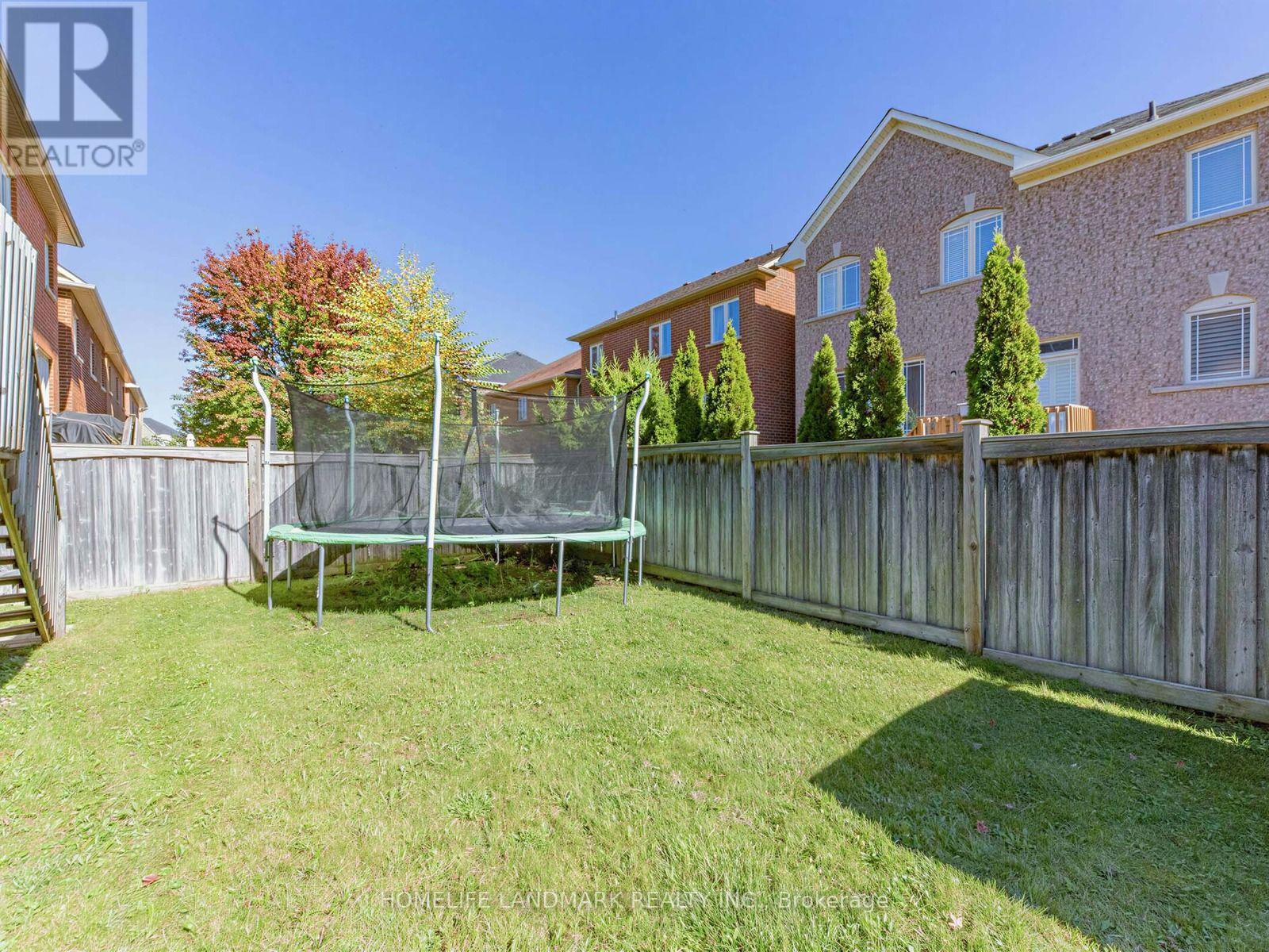 72 Vandervoort Drive, Richmond Hill, Ontario  L4E 0C7 - Photo 37 - N13861282