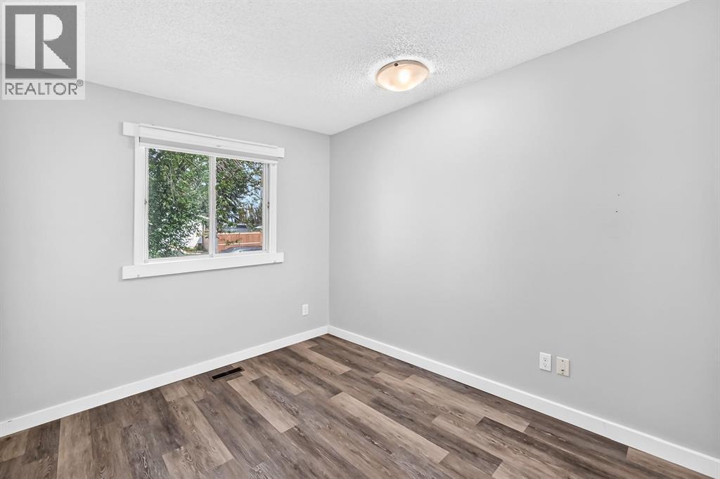 947 Maitland Way Ne, Calgary, Alberta  T2A 5M8 - Photo 23 - A2338420