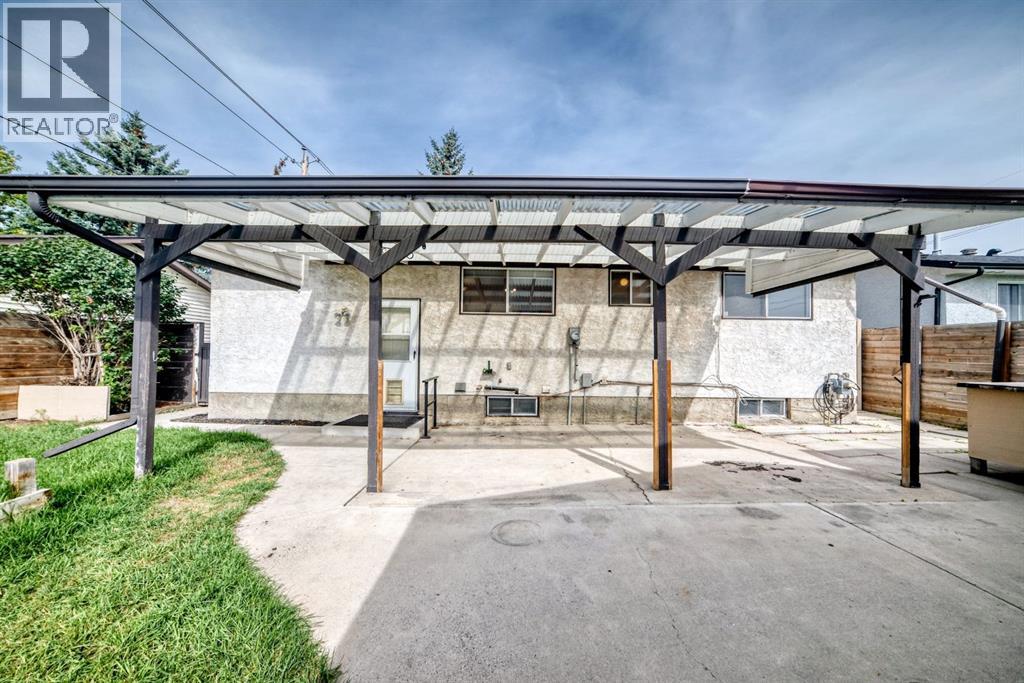 947 Maitland Way Ne, Calgary, Alberta  T2A 5M8 - Photo 38 - A2338420