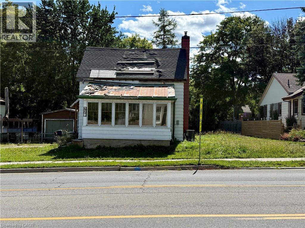 720 MAIN Street W, Listowel, Ontario