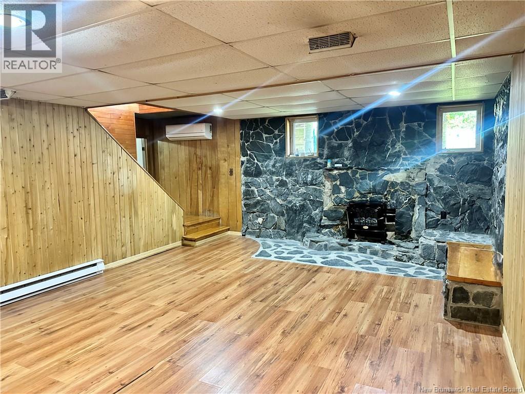 954 Main Street, Grand-Sault/grand Falls, New Brunswick  E3Z 2X2 - Photo 28 - NB149083